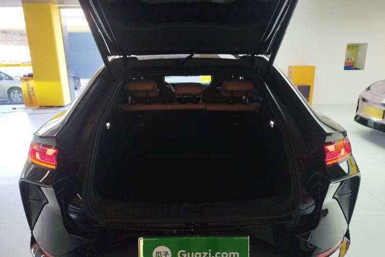 Used BYD Song L EV 2025 Intelligent Driving Version 662 km LiDAR Excellence Edition
