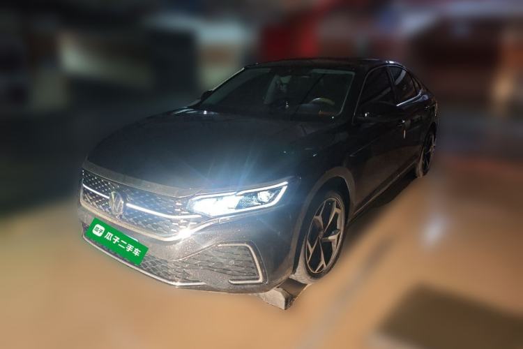 Used Volkswagen Passat 2024 380TSI Starry Luxury Edition