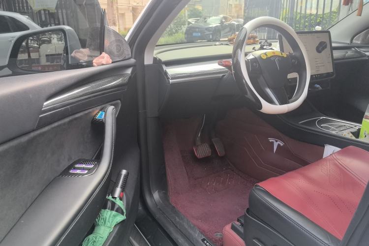 Used Tesla Model Y 2024 Rear-Wheel-Drive Version Driver Seat