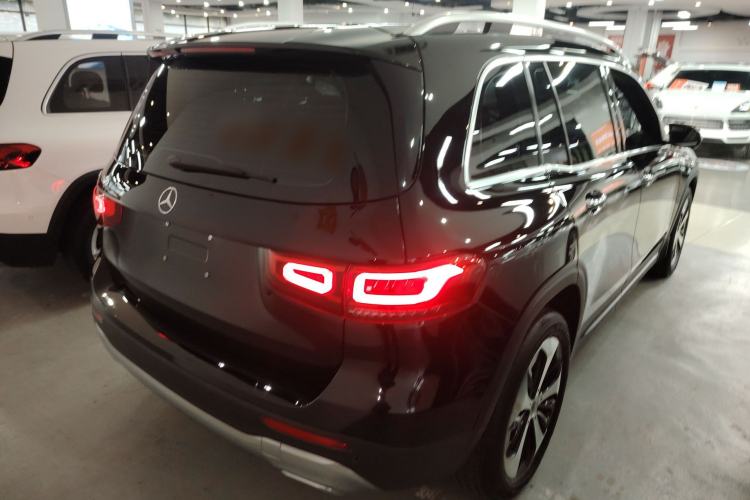 Used Mercedes-Benz GLB 2022 Updated GLB 200 Fashion Edition