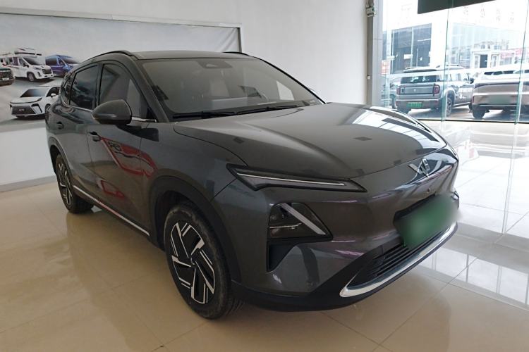 Used Wuling Xingguang S 2024 130 km Flagship Version Front Right 45 Deg