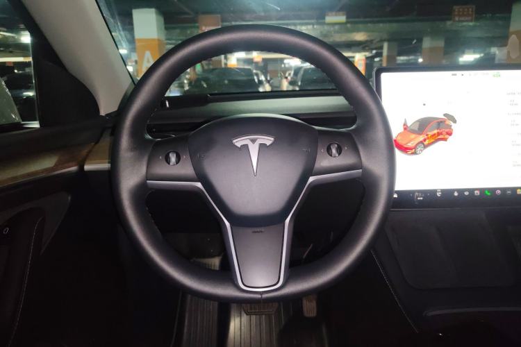 Used Tesla Model Y 2021 Standard Range Rear-Wheel Drive Version