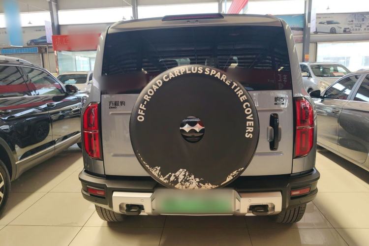 Used Formula Leopard 5 2023 Navigator Edition Rear