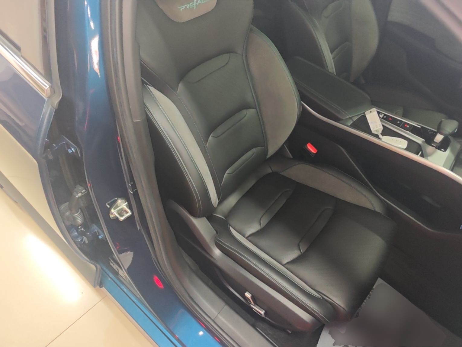 Geely Auto Preface 2023 2.0TD "Only This Verdant Green" Edition — снимка 19