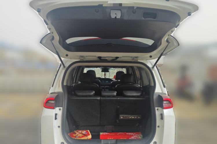 Used GAC Trumpchi M6 2021 PRO 270T DCT Elite Edition Trunk