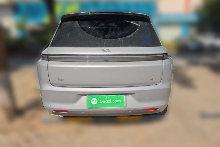 Used Li Auto L8 2023 Pro Model
