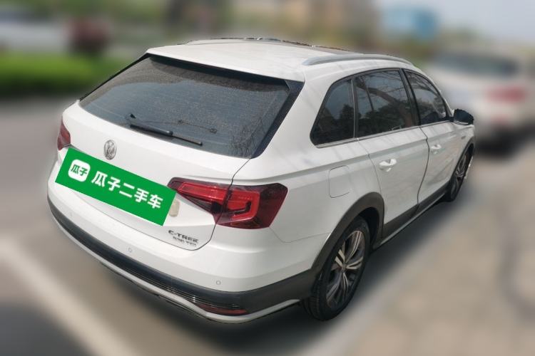 Used Volkswagen C-TREK 2018 230TSI DSG Luxury Version
