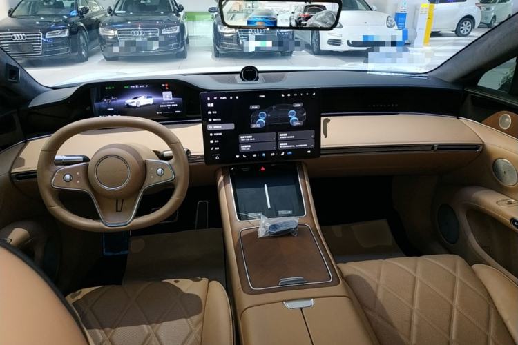 Used Hima Stelato S9 2024 All-Electric Ultra Four-Wheel-Drive Flagship Edition Center Console