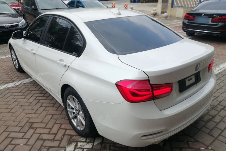Used BMW 3 Series 2016 316i Fashion Model
