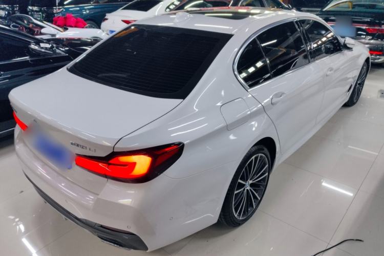 Used BMW 5 Series 2022 Second Facelift 530Li Leading Edition M Sport Package
