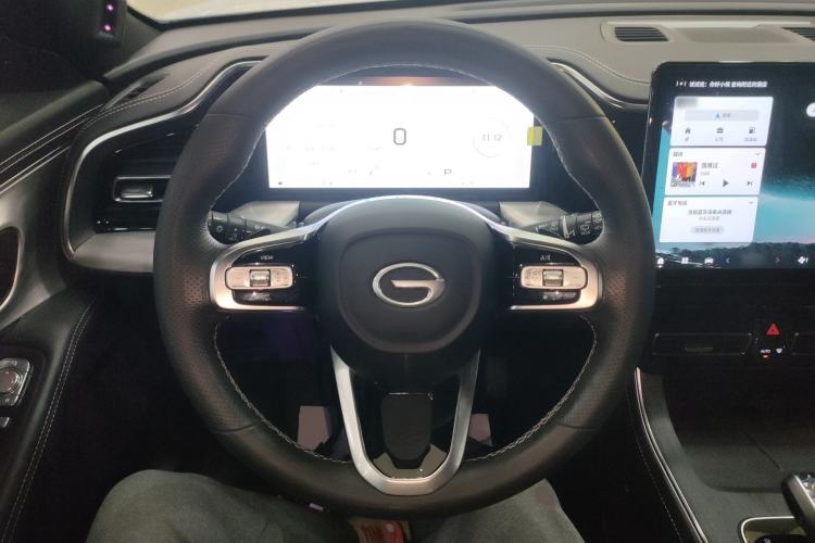 Used GAC Trumpchi GS8 2024 Linghang Series 2.0 TGDI Two-Wheel Drive Luxury Smart Connectivity Version Steering Wheel