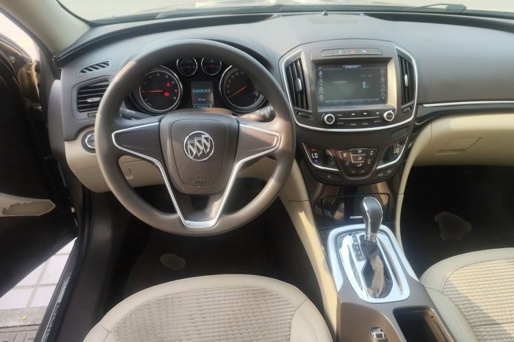 Used Buick Regal 2015 2.0L Leading Fashion Edition

