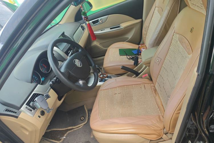 Used Buick Excelle 2013 1.5L Automatic Classic Model
