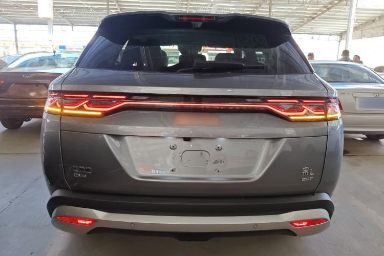 Used BYD Song L DM-i 2025 Intelligent Driving Version 160 km Beyond-Range Type Rear