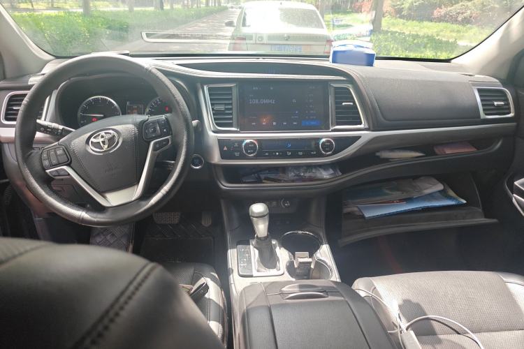 Used Toyota Highlander 2018 2.0T Four-Wheel Drive Supreme Edition 7-Seater China VI
