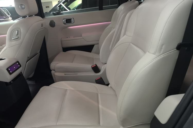 Used Li Auto L9 2024 Ultra Model
