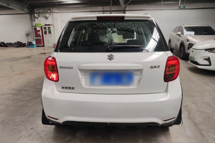 Used Suzuki SX4 2013 1.6L Manual CoolRide Model
