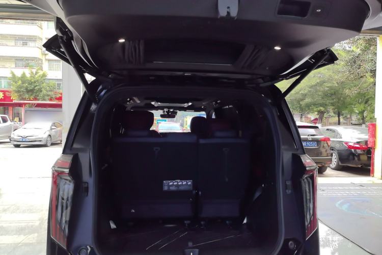 Used GAC Trumpchi M8 2023 Zongshi Series Dual-Motor Flagship Edition