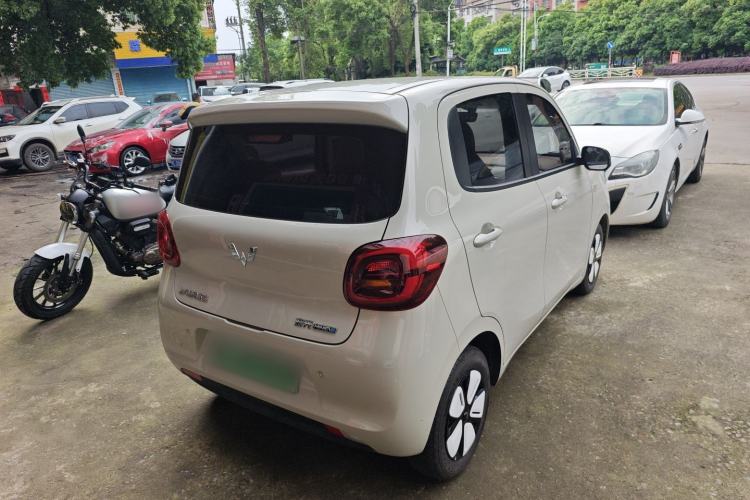 Used Wuling Hongguang MINIEV 2025 Four-Door Version Premium Edition Rear Right 45 Deg