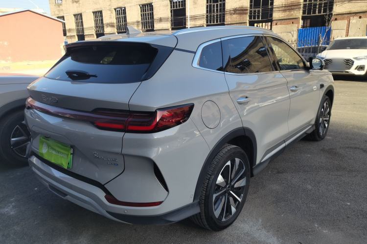 Used BYD Song PLUS New Energy 2025 EV Intelligent Driving Version 520km Premium Model
