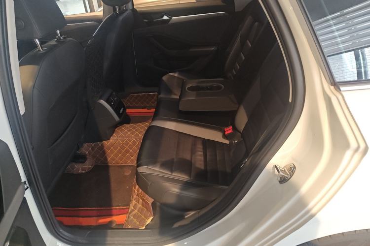 Used Volkswagen Sagitar 2019 280TSI DSG Comfort Version China V Standard Left Rear Seat