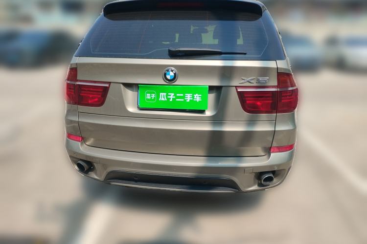 Used BMW X5 2011 xDrive35i Luxury Model
