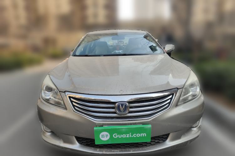 Used CHANGAN Raeton 2013 2.0L Automatic Luxury Version China IV Standard
