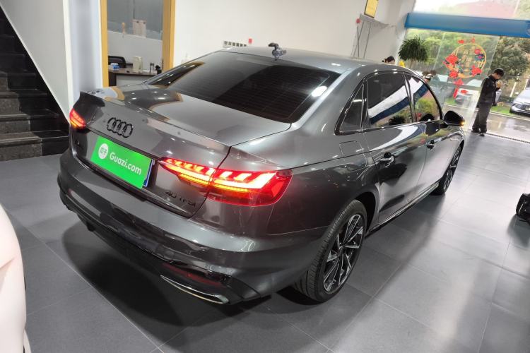 Used Audi A4L 2023 40 TFSI Luxury Dynamic Model
