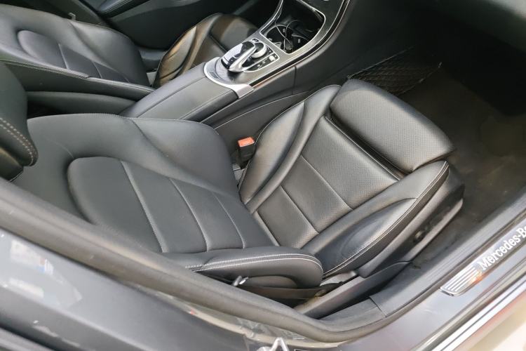 Used Mercedes-Benz C-Class 2017 Facelift C 200 L 4MATIC Sport Edition
