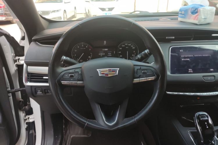 Used Cadillac XT4 2021 28T Two-Wheel Drive Luxury Version