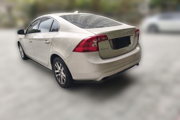 Used Volvo S60 2017 S60L T3 Smart Upgrade Edition
