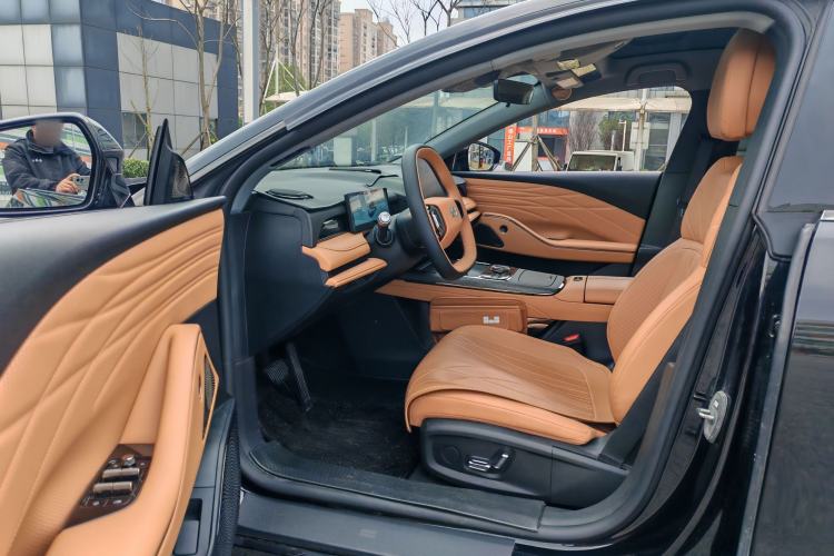 Used Geely Galaxy Galaxy 8 2025 130km EM-i Deluxe Edition