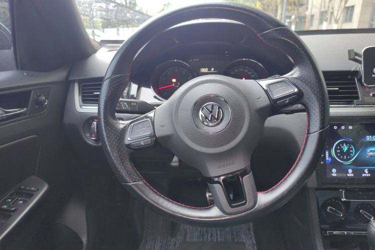 Used Volkswagen Bora 2014 1.4TSI Automatic Sportline
