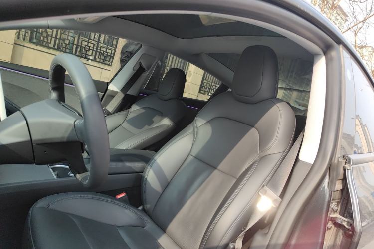 Used Tesla Model 3 2023 Rear-Wheel-Drive Version
