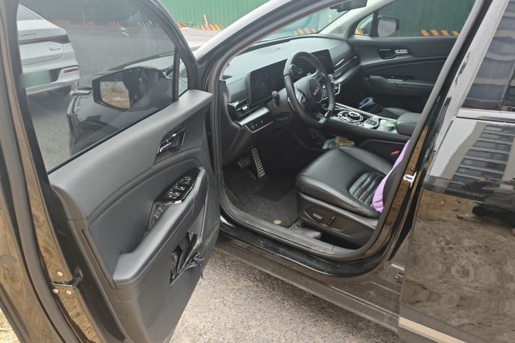 Used Kia Sportage (Chinese Domestic Model) 2023 2.0T Two-Wheel-Drive Prestige Edition
