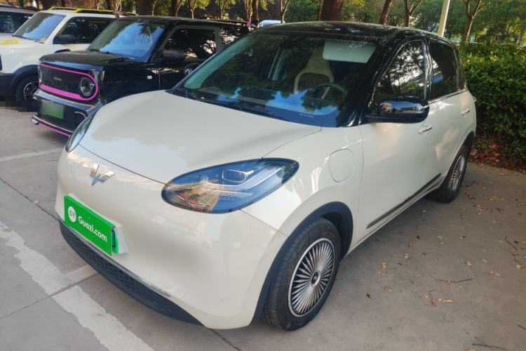 Used Wuling Bingo 2023 410 km Lingxi Deluxe Edition