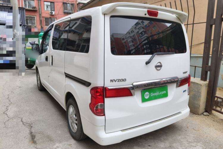 Used Nissan NV200 2014 1.6L Manual Luxury Model China IV Standard