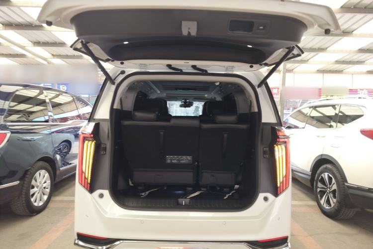 Used GAC Trumpchi M8 2024 Master Series 400T Prestige Edition
