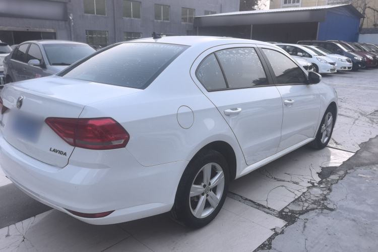 Used Volkswagen Lavida 2017 1.6L Automatic Fashion Edition