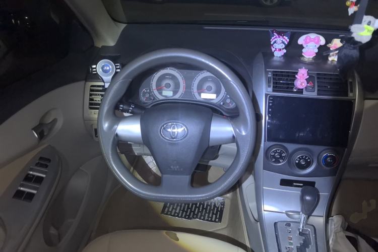 Used Toyota Corolla 2012 Luxurious Edition 1.6L Automatic GL Steering Wheel