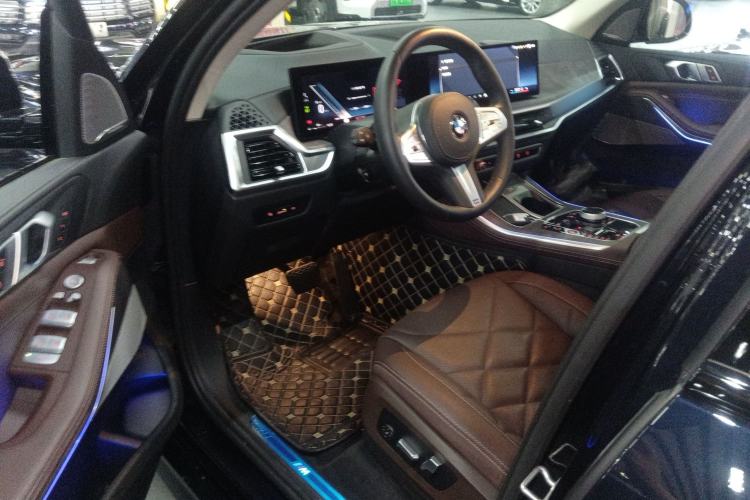 Used BMW X5 2023 xDrive 30Li Luxury M Sport Night Edition Package