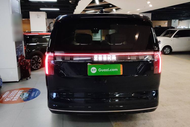 Used Zeekr 009 2022 WE Edition