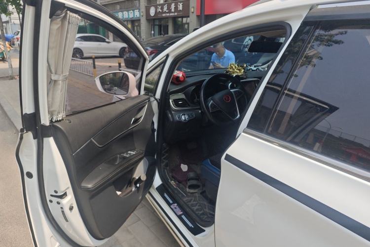 Used BYD Song MAX 2017 1.5T Automatic Smart Connect Elite 7-Seater
