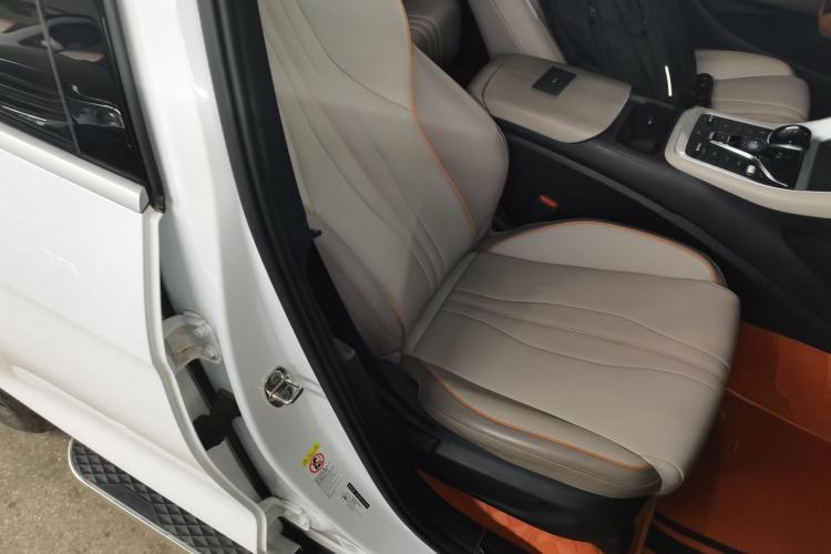 Used BYD Song Pro New Energy 2023 Champion Edition DM-i 71KM Leading Model
