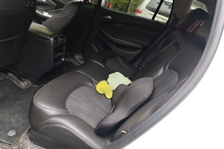 Used Buick Envision 2018 20T Two-Wheel-Drive Leading Model