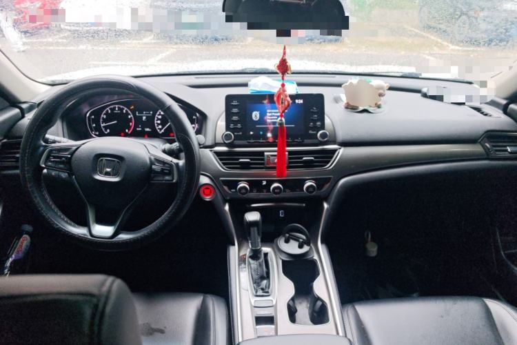 Used Honda Accord 2018 260TURBO Elite Edition China VI Center Console