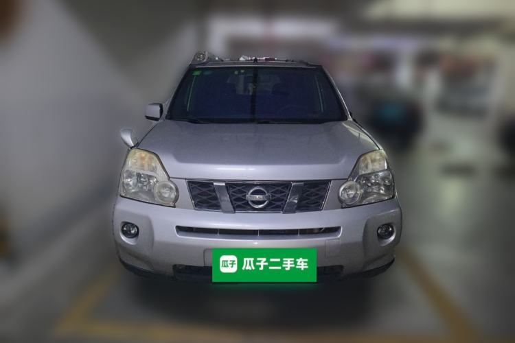 Used Nissan X-Trail 2010 2.5L CVT Luxury Edition 4WD Front