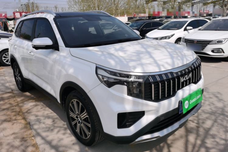 Used Kia Sportage R 2021 Ace 2.0L Splendid Edition Front Right 45 Deg