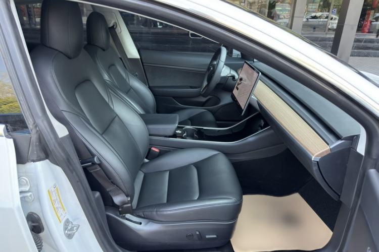 Used Tesla Model 3 2019 Standard Range Rear-Drive Upgraded Version Right Front Seat