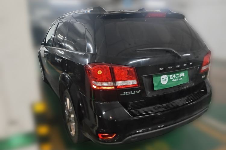 Used Dodge Journey 2013 2.4L Two-Wheel Drive Luxury Version Rear Left 45 Deg